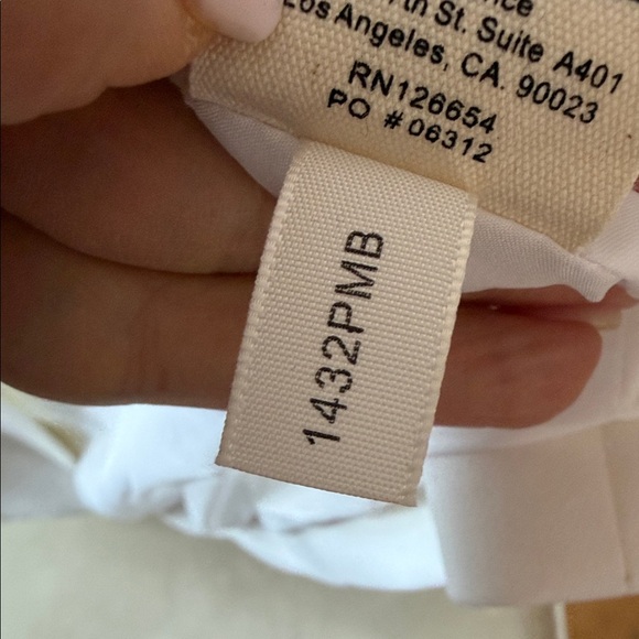 L'AGENCE Ivory Double-Breasted Blazer NWT SIZE 2 - Picture 12 of 12